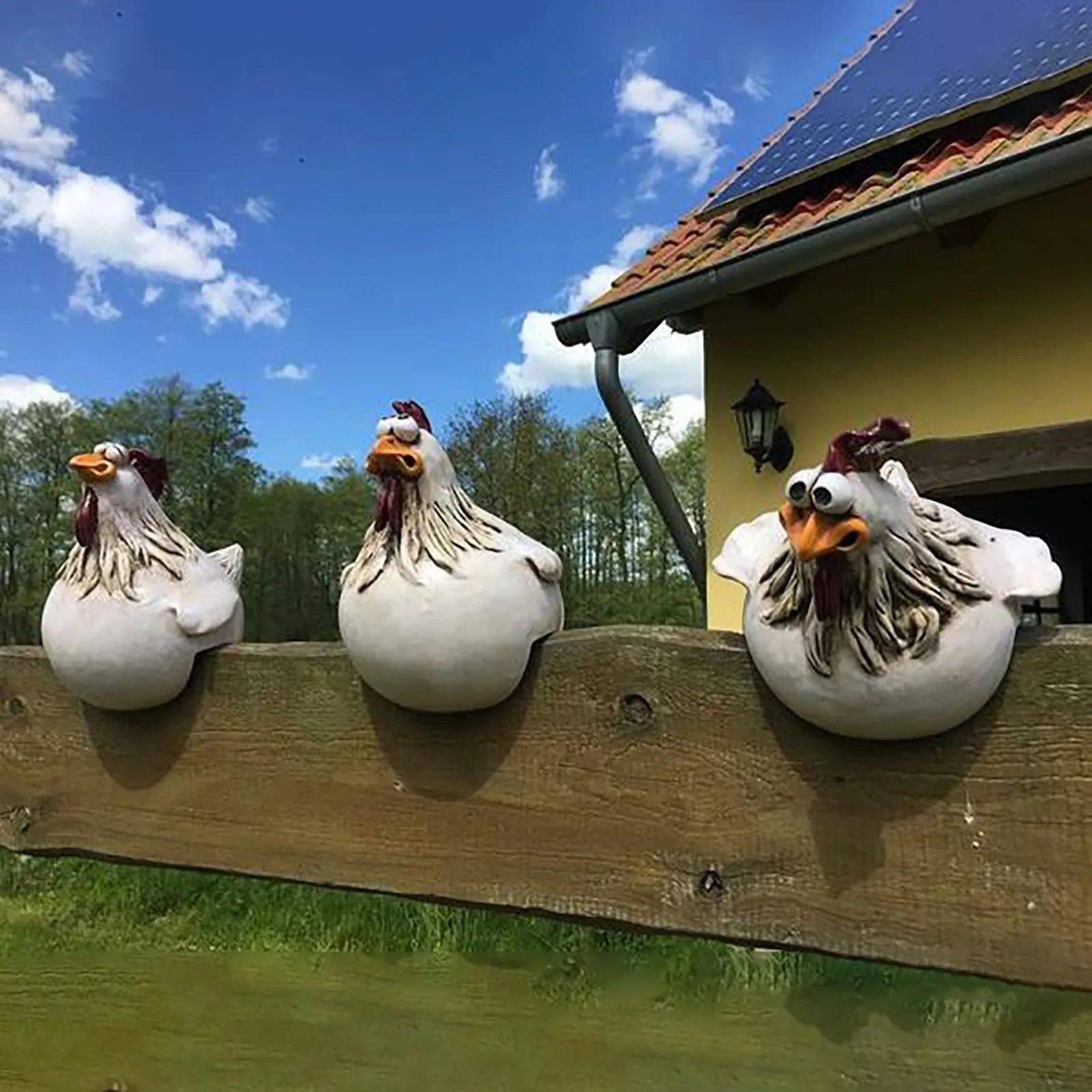 Resin Art Sculptures - Funny Chicken Fence Decor Statues Resin