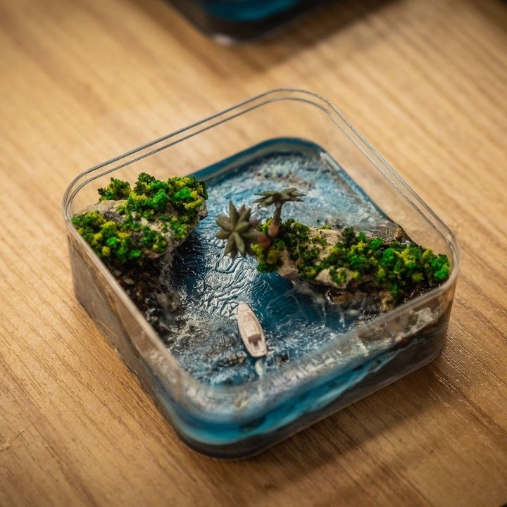 Handcrafted Micro-Island of Fa - Resin Art Ideas 评论和价格